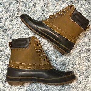 Izod Marsh Duck Boots Size 12